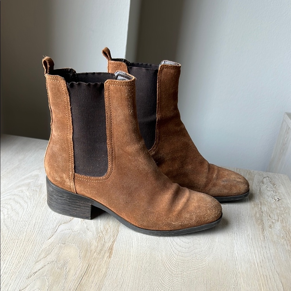 Brown Suede Ankle Boots
